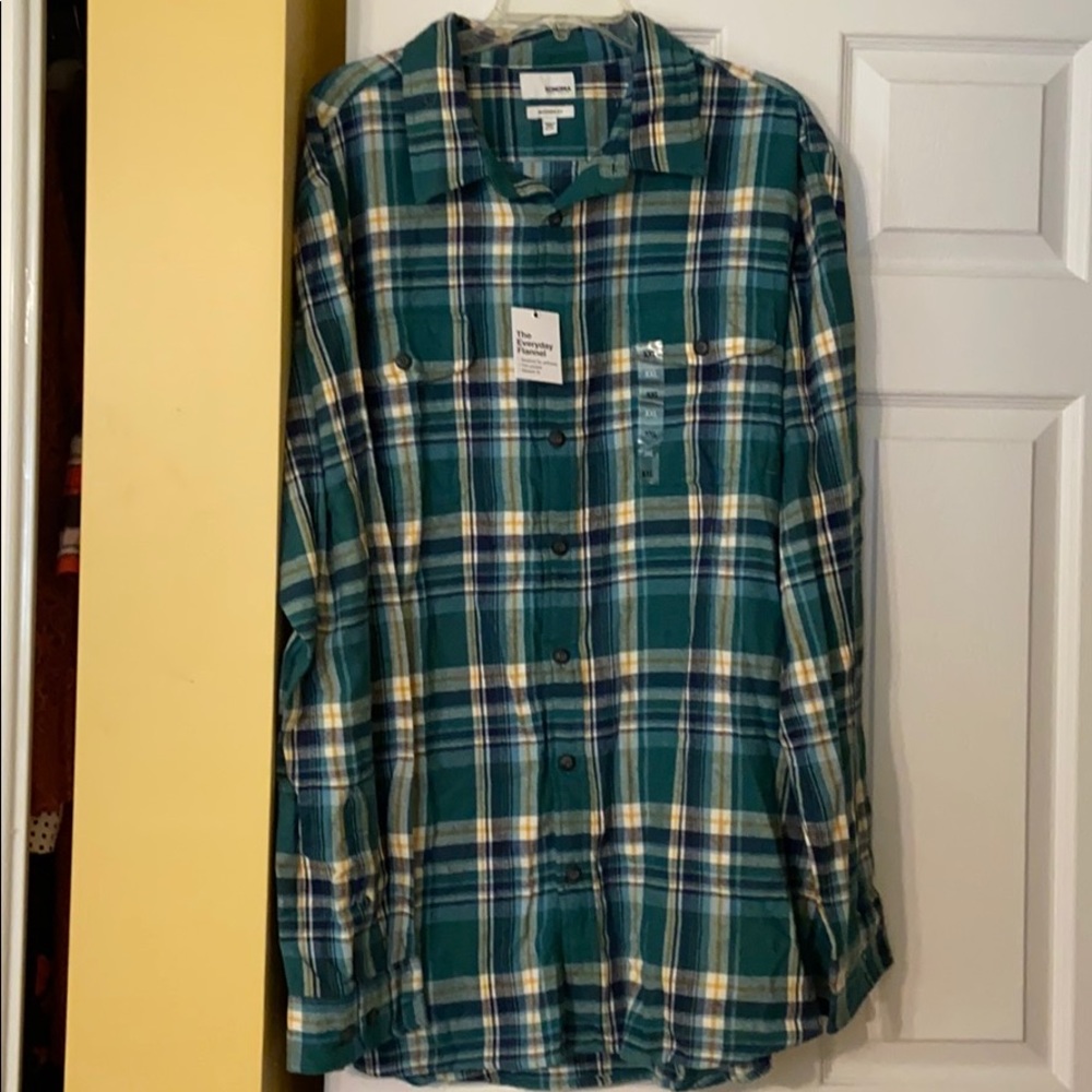 BNWT - Flannel Button Down